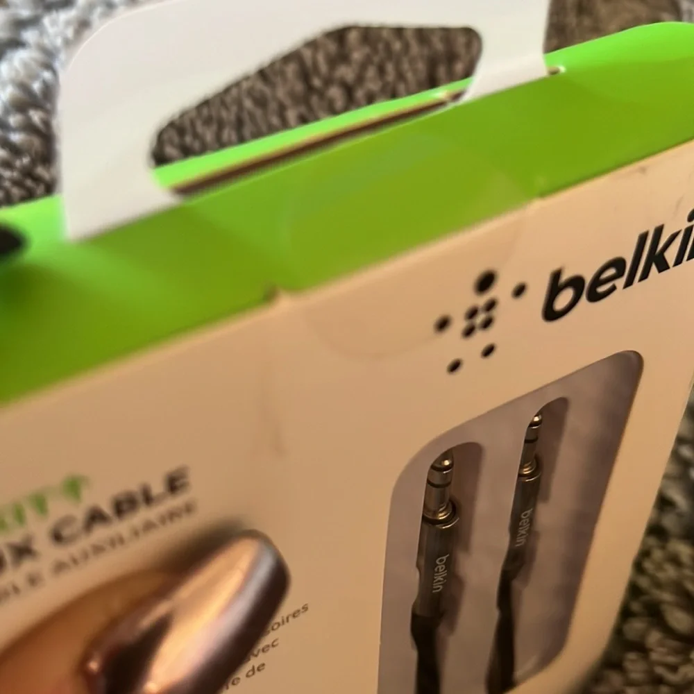 Belkin AUX 3 FT MIXIT AUX CABLE